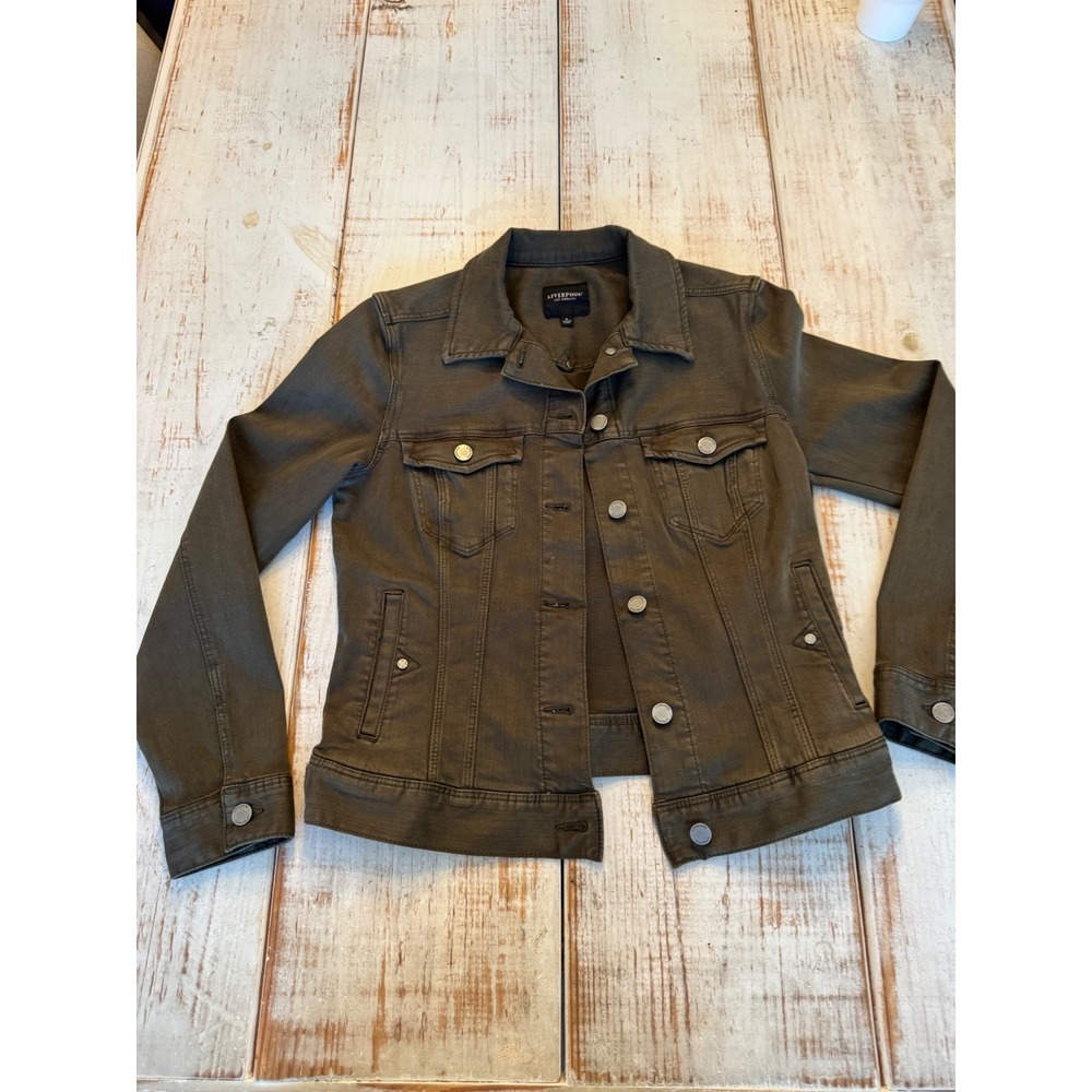 SOLD‎